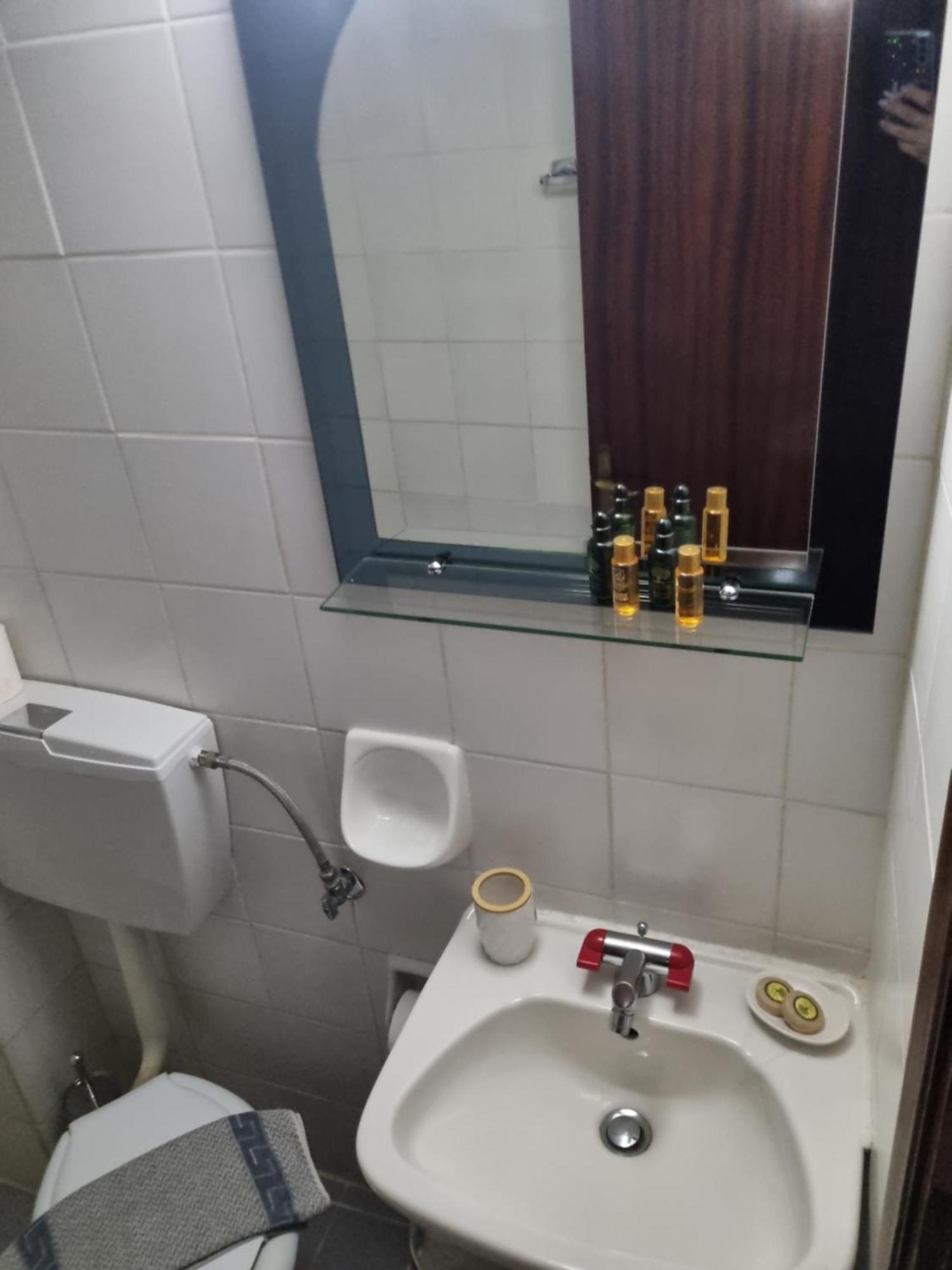 Zeus Guesthouse ปานาเยีย ภายนอก รูปภาพ